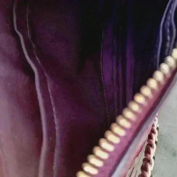 Rare to Find! 🌹🌹Coach Mini Handbag - Picture 9 of 11